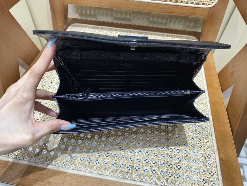 입생로랑 엔벨로프 체인 숄더백 377828 | 22.5 x 14 x 4cm