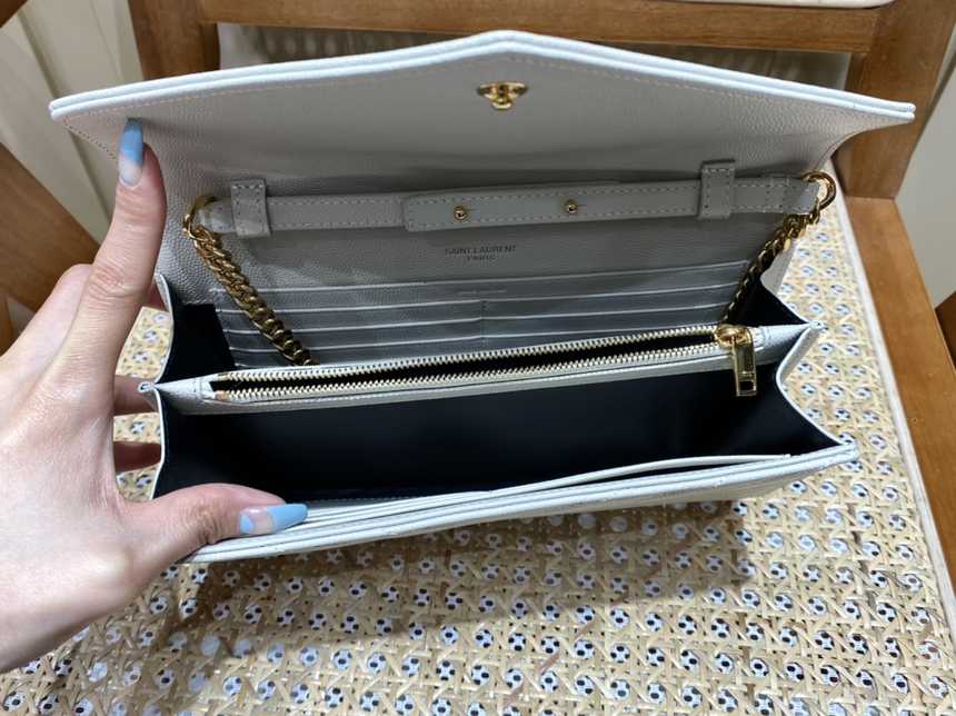 입생로랑 엔벨로프 체인 숄더백 377828 | 22.5 x 14 x 4cm