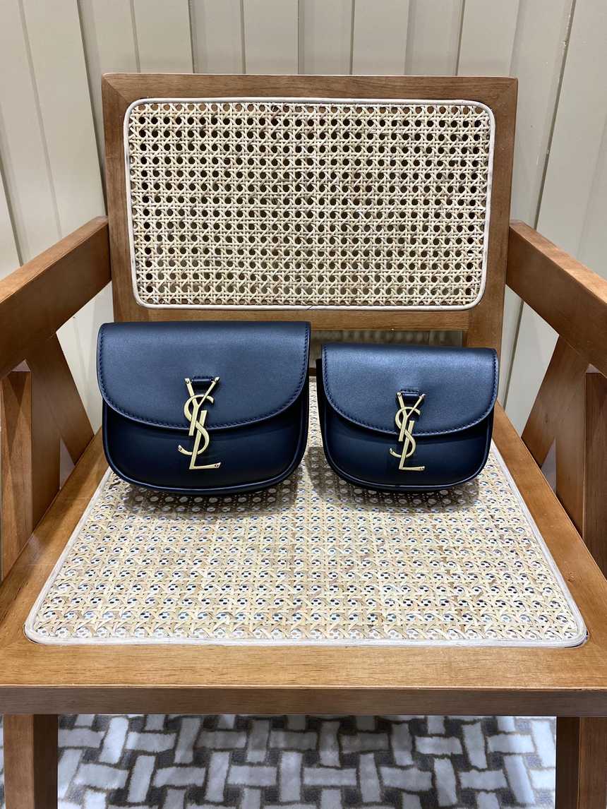 입생로랑 카이아 숄더백 미니623097 / 스몰619740 | 미니 15 x 14 x 4.5/스몰 18.5 x 15.5 x 5.5cm
