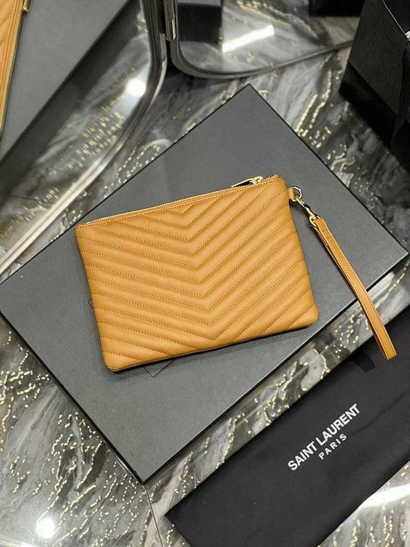 입생로랑 모노그램 마틀라세 클러치백 스몰 379039 | 24 x 17.5 x 1.5cm