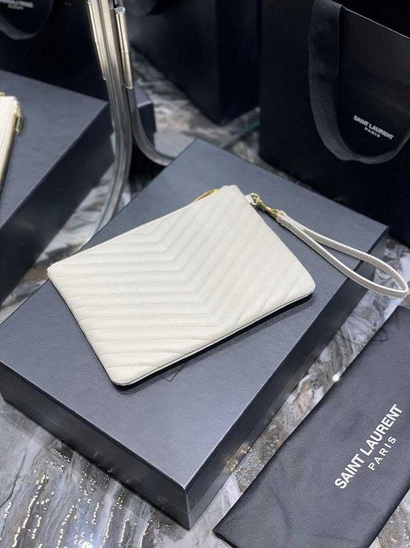 입생로랑 모노그램 마틀라세 클러치백 스몰 379039 | 24 x 17.5 x 1.5cm