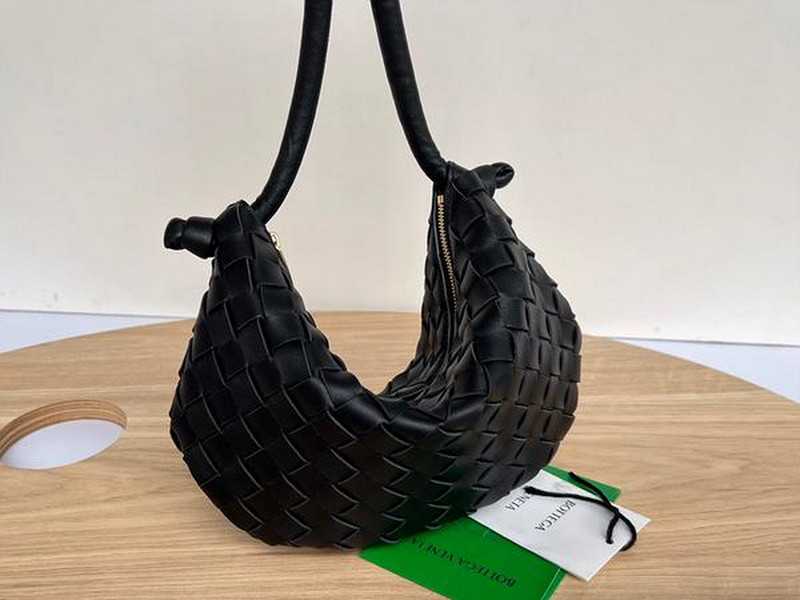보테가 턴백 701023 | 29 x 19 x 3cm