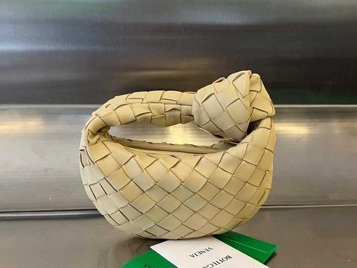 보테가 캔디 조디 730828 | 16 x 17 x 6.5cm