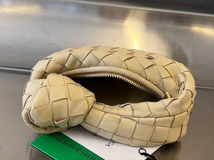 보테가 캔디 조디 730828 | 16 x 17 x 6.5cm