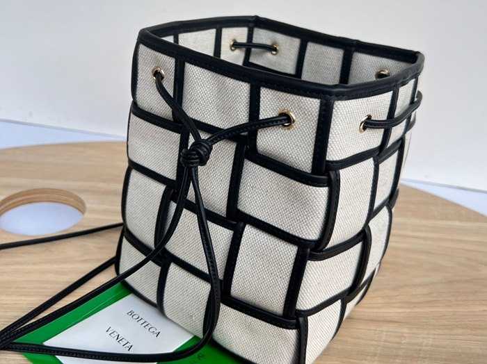 보테가 캔버스 카세트버킷백 714608 | 14 x 18 x 14cm