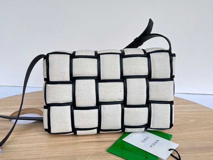 보테가 캔버스 카세트백 710210 | 26 x 18 x 8cm