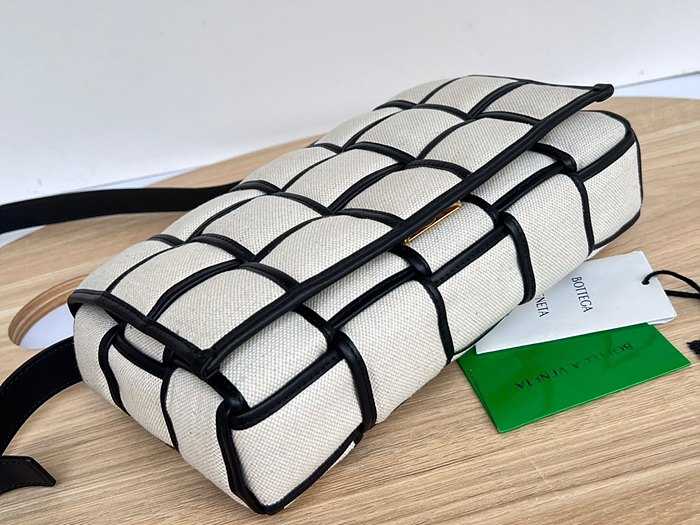 보테가 캔버스 카세트백 710210 | 26 x 18 x 8cm