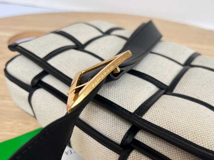 보테가 캔버스 카세트백 710210 | 26 x 18 x 8cm