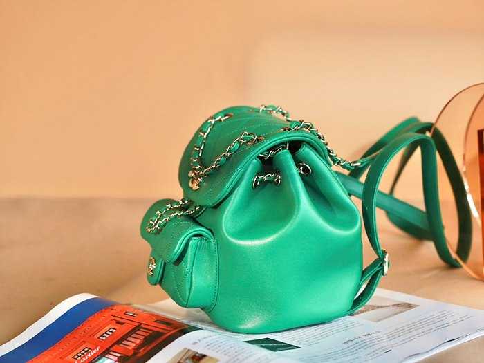 샤* 22c 듀마 백팩 램스킨 | 18.5 x 18 x 12cm