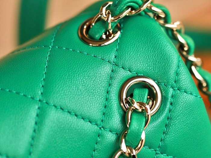 샤* 22c 듀마 백팩 램스킨 | 18.5 x 18 x 12cm