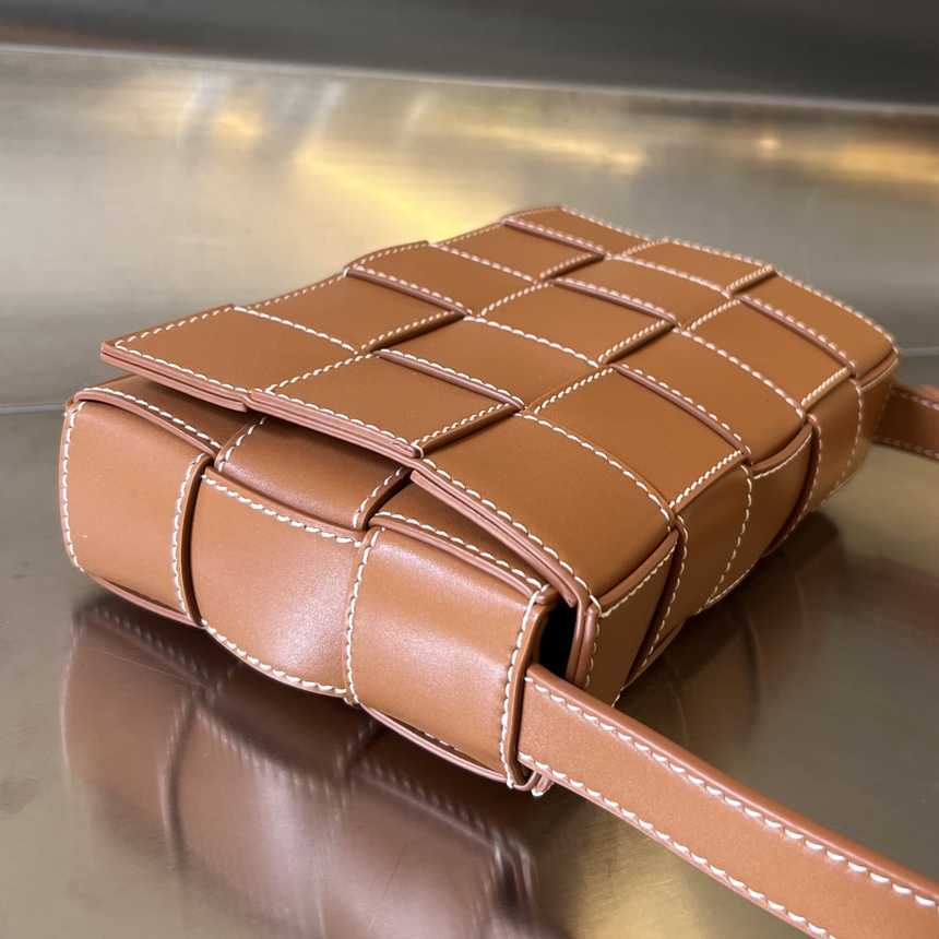 보테가베네타 스티치 카세트백 758105 | 23 x 15 x 5cm