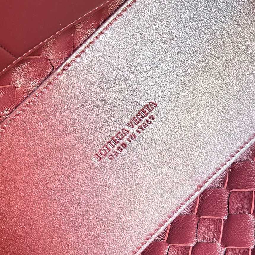 보테가 베네타 미디엄 안디아모 토트백 743572 | 32.5 x 24 x 12cm