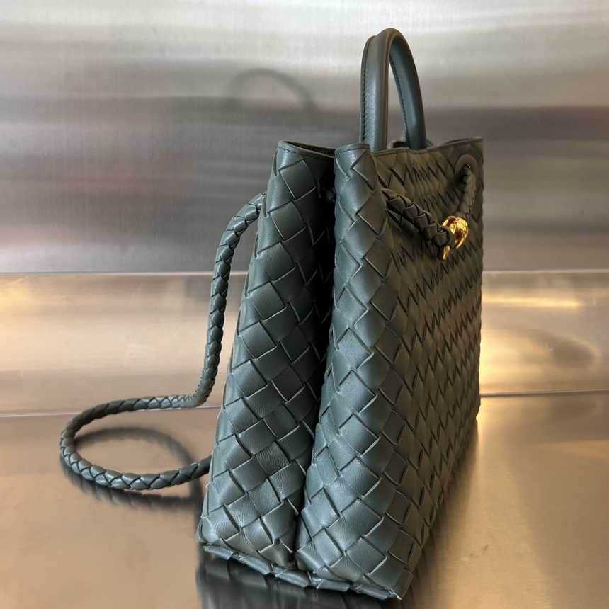 보테가 베네타 미디엄 안디아모 토트백 743572 | 32.5 x 24 x 12cm