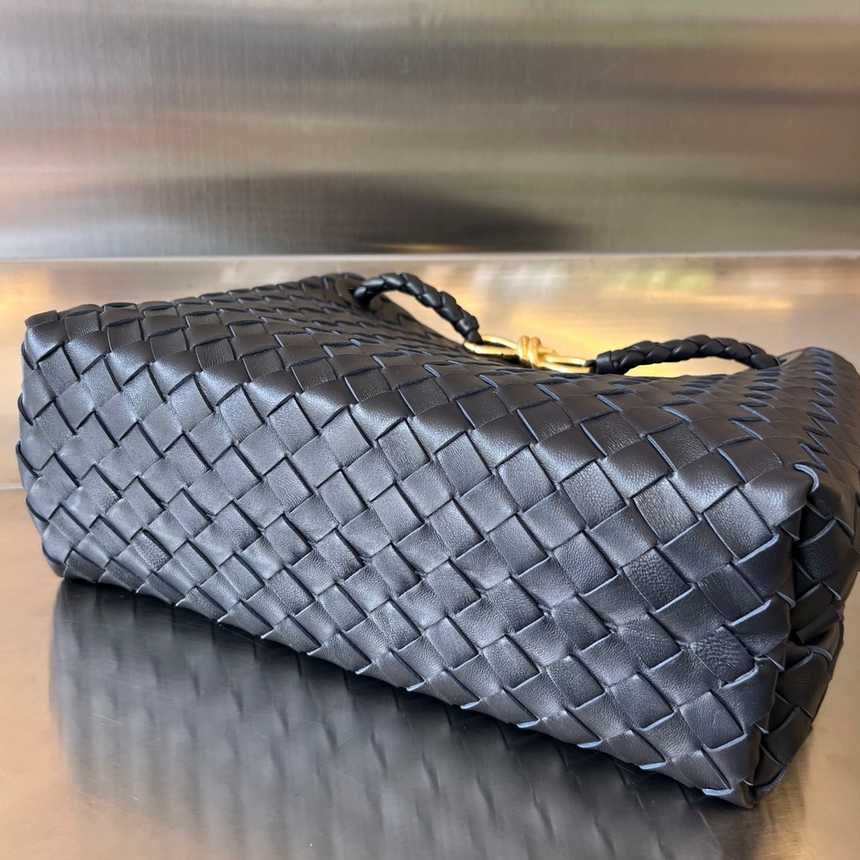 보테가 베네타 미디엄 안디아모 토트백 743572 | 32.5 x 24 x 12cm