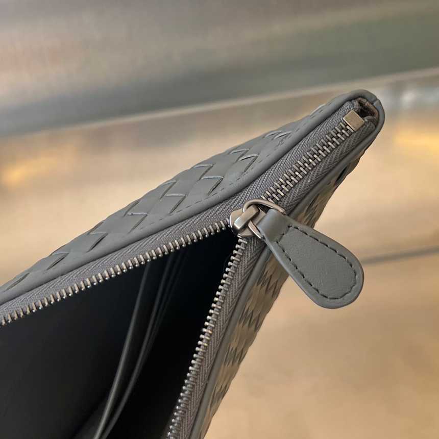 보테가 인트레치아토 클래식 우븐 클러치백 522430 | 30 x 20 x 2cm