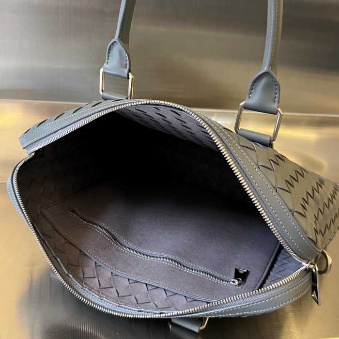 보테가베네타 인트레치아토 브리프케이스 서류가방 토트백 690702 | 36 x 29 x 7.5cm