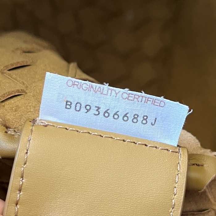 보테가베네타 인트레치아토 브리프케이스 서류가방 토트백 690702 | 36 x 29 x 7.5cm