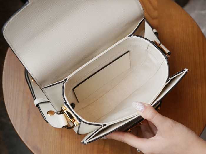구찌 홀스빗 1955 GG 라운드 미니백 760191 | 17 x 18.5 x 7.5cm