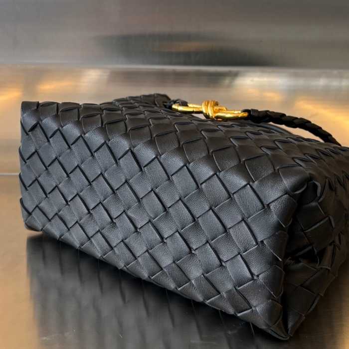 보테가베네타 안디아모 핸드백 스몰 743568 | 25 x 22 x 10.5cm