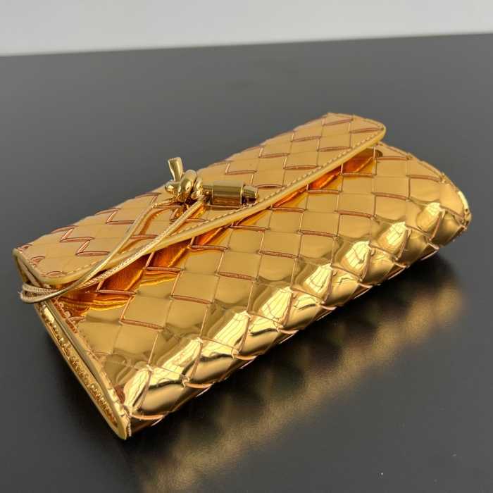 보테가 안디아모 클러치백 장지갑 741504 | 19 x 11.5 x 3cm