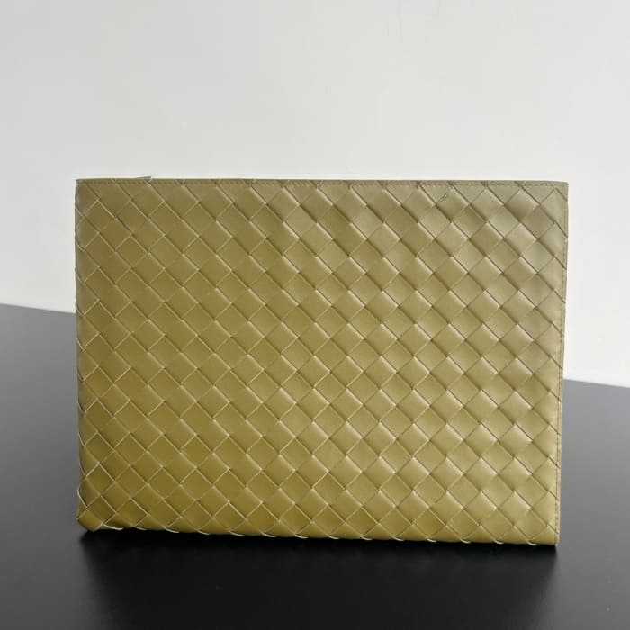 보테가 인트레치아토 하프지퍼 클러치백 607479 | 33 x 24 x 2cm