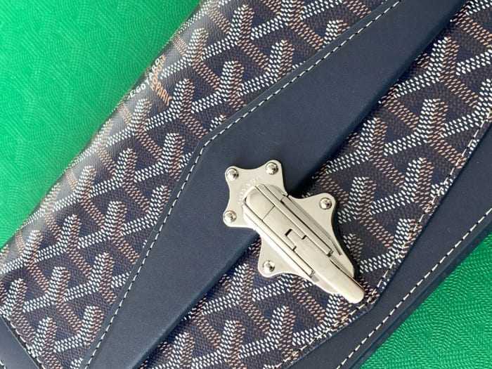 고야드 듀체스 마리 캐롤라인 백 네이비 | 15 x 6.5 x 2.5cm