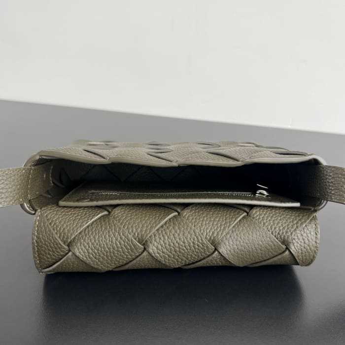 보테가 디아고 크로스백 숄더백 795637 | 22.5 x 16.5 x 5.5cm