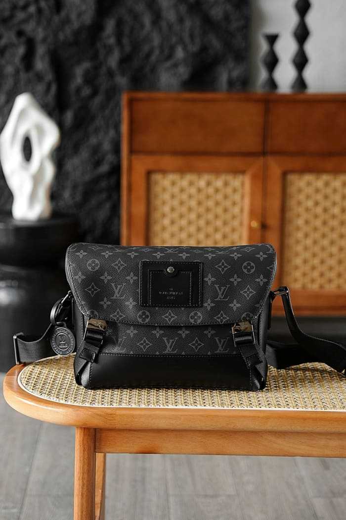 루이비통 보야제 메신저 백 PM M40511 | 33 x 22.5 x 11cm