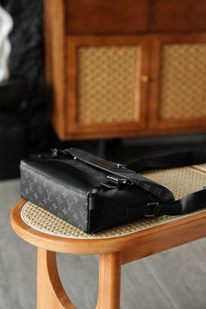 루이비통 보야제 메신저 백 PM M40511 | 33 x 22.5 x 11cm