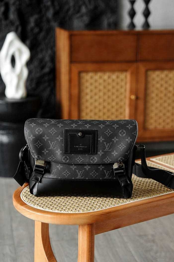 루이비통 보야제 메신저 백 PM M40511 | 33 x 22.5 x 11cm