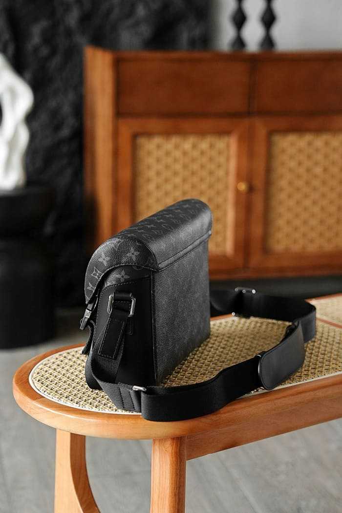 루이비통 보야제 메신저 백 PM M40511 | 33 x 22.5 x 11cm