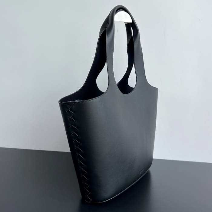 보테가 BV 미디엄 크릭 토트백 778307 | 32.5 x 16.5cm