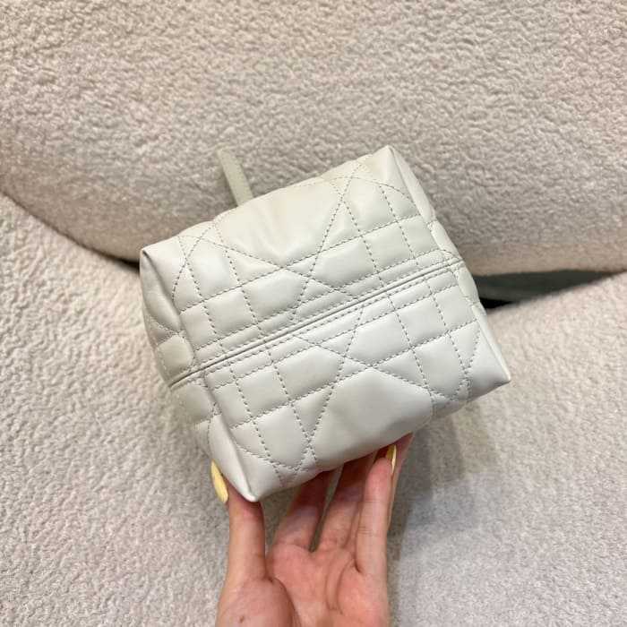 디올 뚜주흐 버티컬 나노 토트백 | 13 x 15 x 12cm