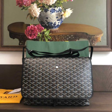 고야드 카펜티엔 메신저백 | 바닥 길이 35cm 높이 25cm 폭 13cm