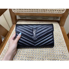 입생로랑 엔벨로프 체인 숄더백 377828 | 22.5 x 14 x 4cm