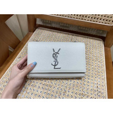 입생로랑 케이트 숄더백 스몰 469390 | 20 x 12.5 x 5cm
