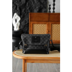 루이비통 보야제 메신저 백 PM M40511 | 33 x 22.5 x 11cm