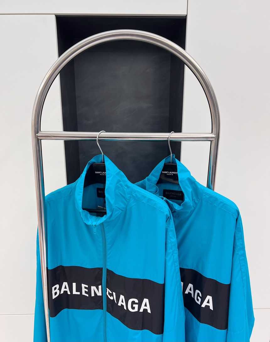 발렌시이가 바람막이 자켓 | 사이즈 S,M,L,XL
