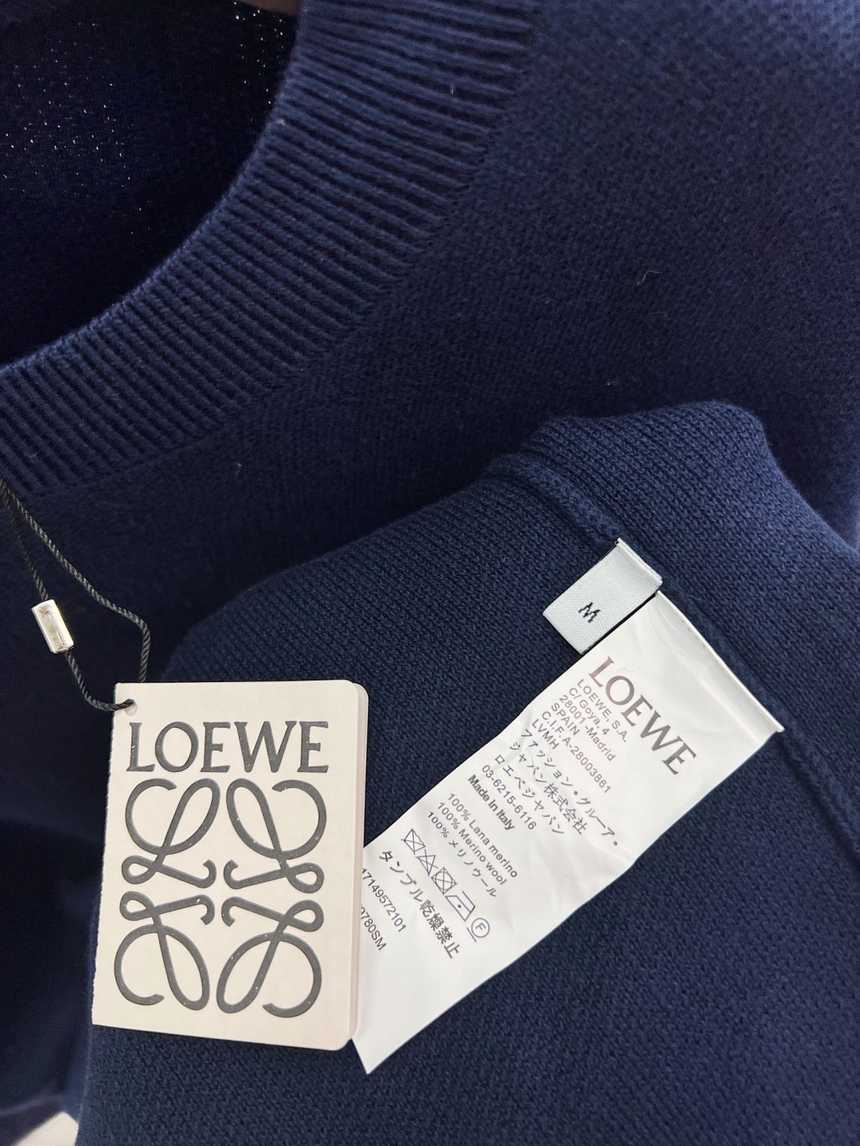 로에베 하트 로고 라운드 니트 | 사이즈 S,M,L,XL