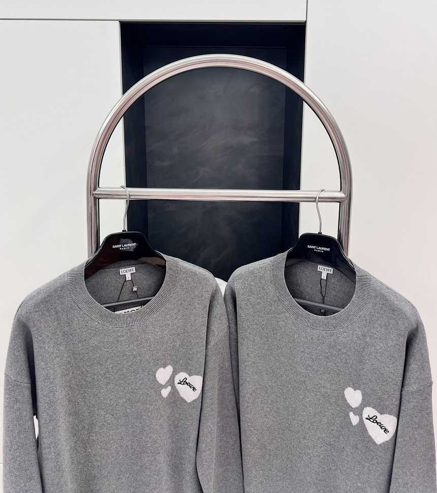 로에베 하트 로고 라운드 니트 | 사이즈 S,M,L,XL