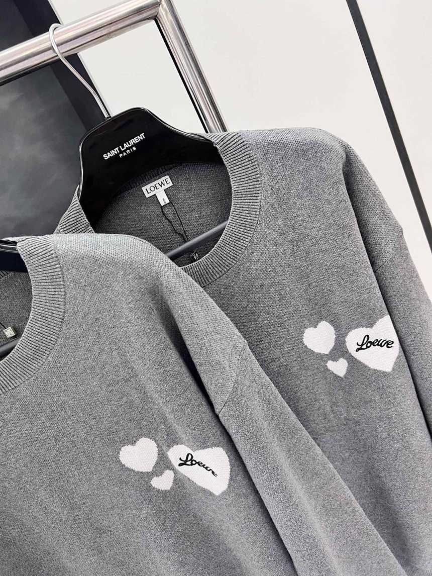 로에베 하트 로고 라운드 니트 | 사이즈 S,M,L,XL