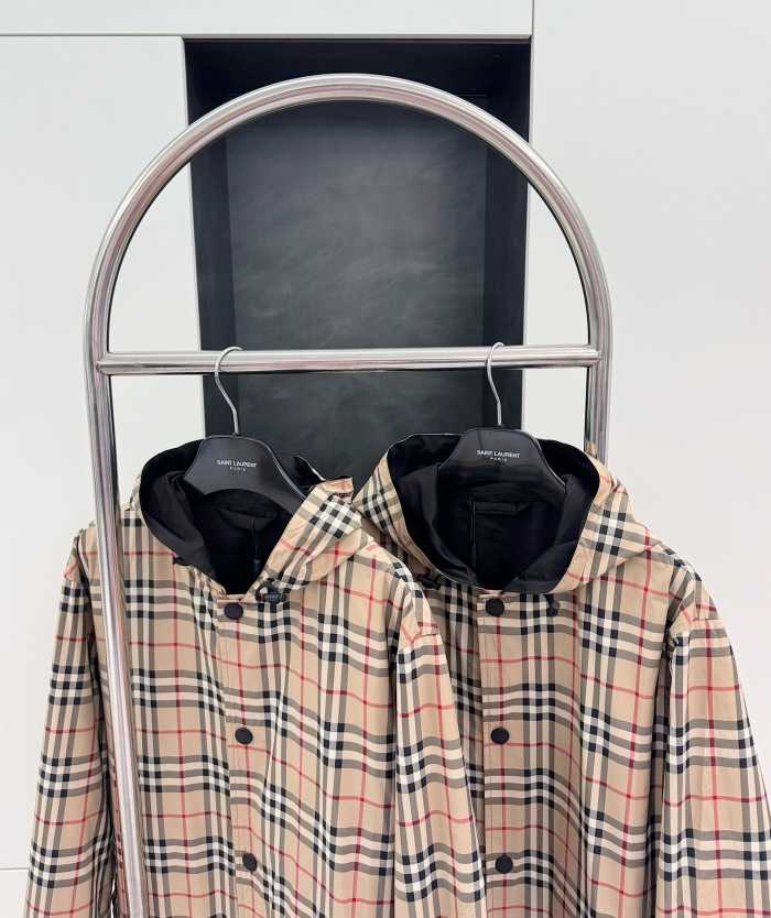 버버리 양면 리버시블 체크 후드 자켓 점퍼 | 사이즈 S,M,L,XL