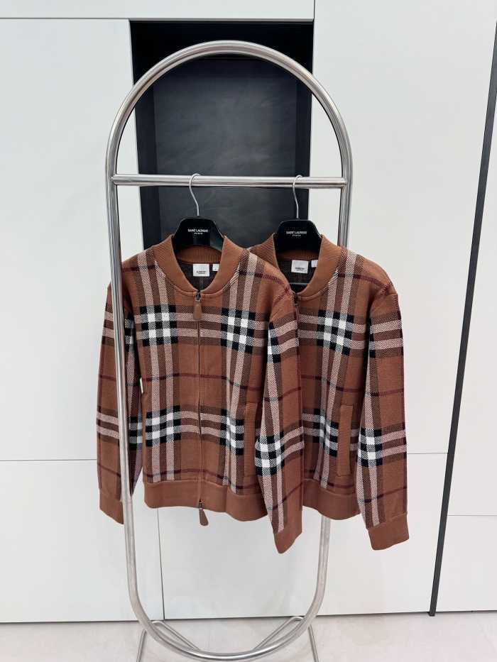 버버리 캐시미어 지퍼 자켓 | 사이즈 S,M,L,XL