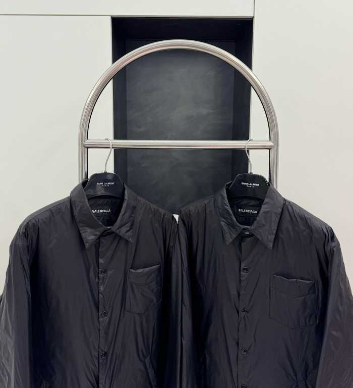 발렌시아가 백 로고 카라 경량 다운 롱 자켓 | 사이즈 S,M,L,XL
