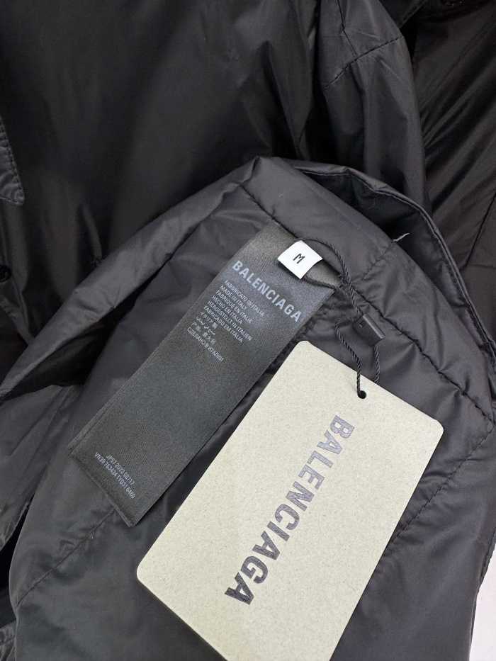 발렌시아가 백 로고 카라 경량 다운 롱 자켓 | 사이즈 S,M,L,XL