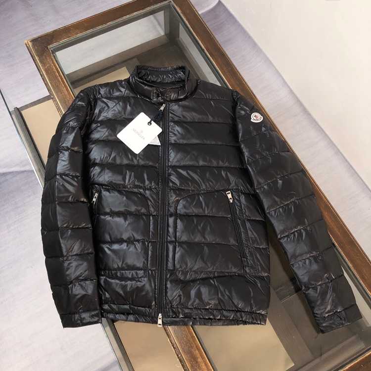 몽클레어 패딩 569723_143