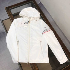  24신상 몽클레어 바람막이 남성용 305
