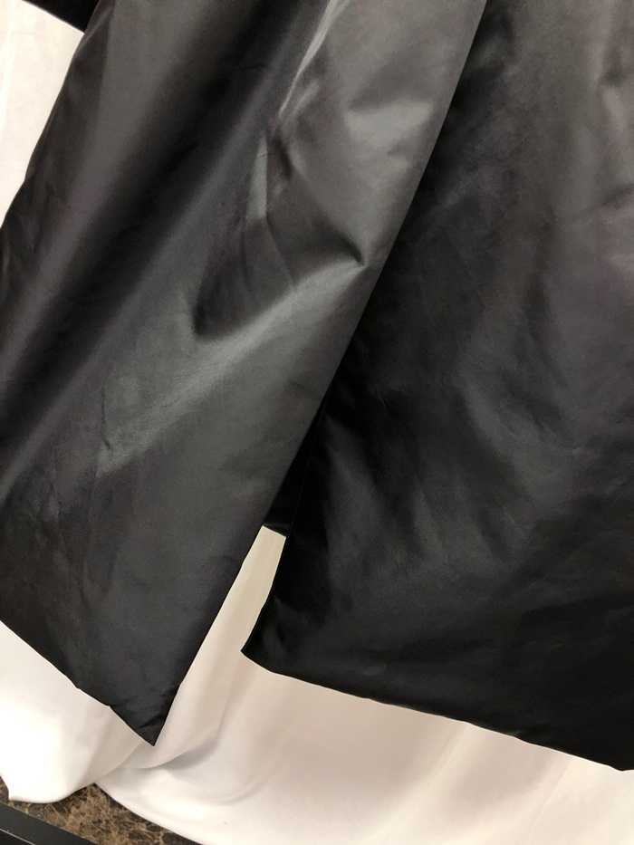 프라다 삼각로고 롱패딩 블랙