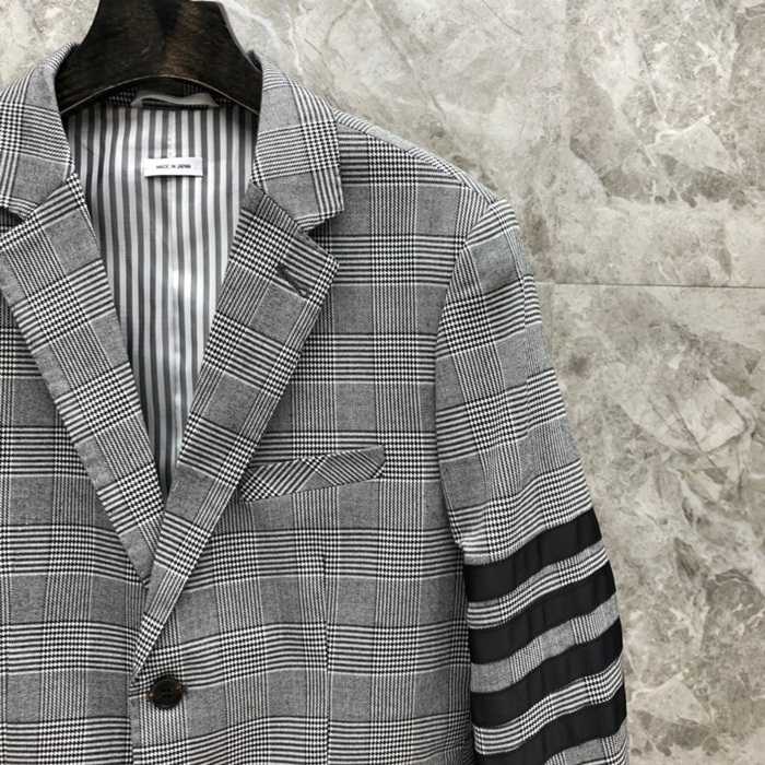 톰브라운 쟈켓 그레이