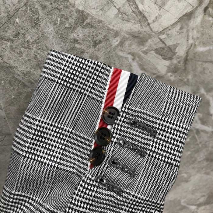 톰브라운 쟈켓 그레이